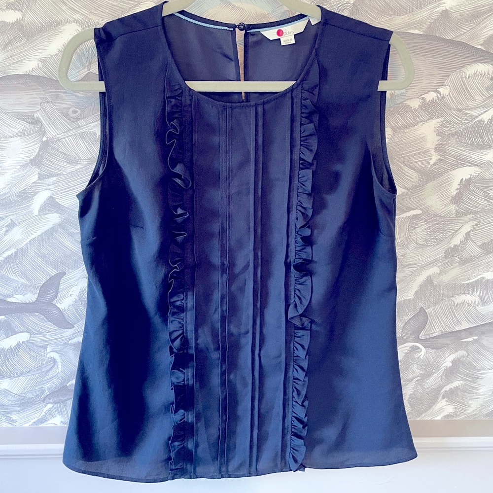 BODEN sleeveless ruffle top. size 6